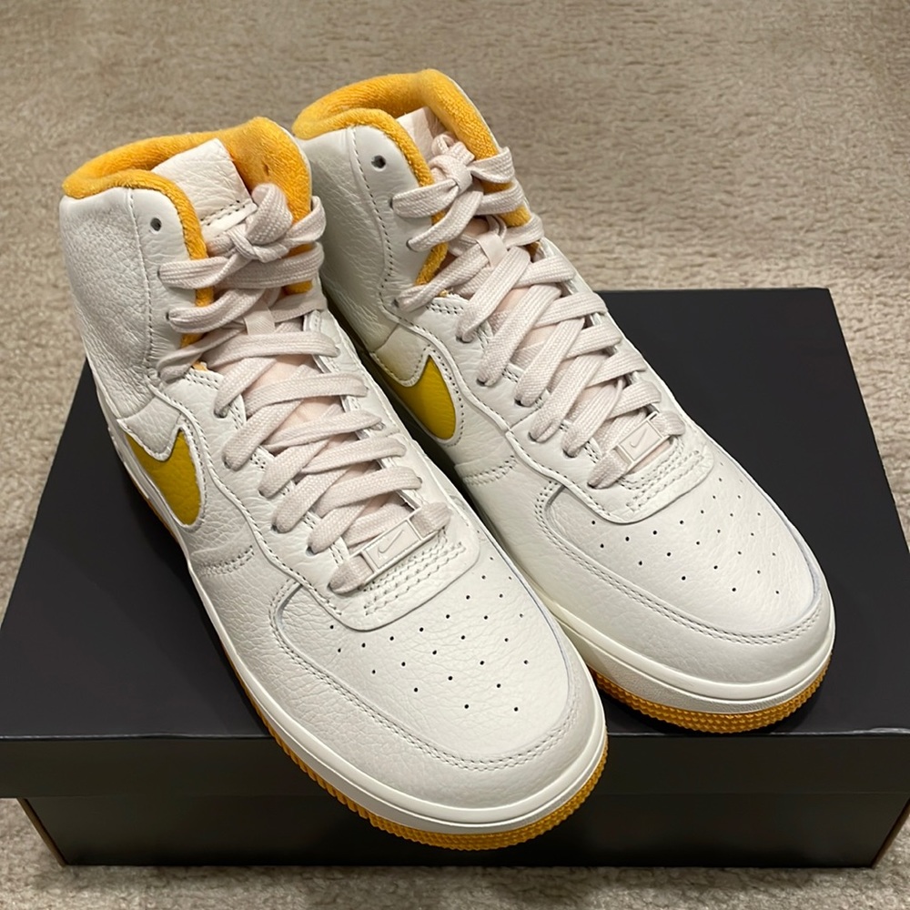 Nike Air Force 1 Sculpt Women's Shoes size 7.5 brand new
